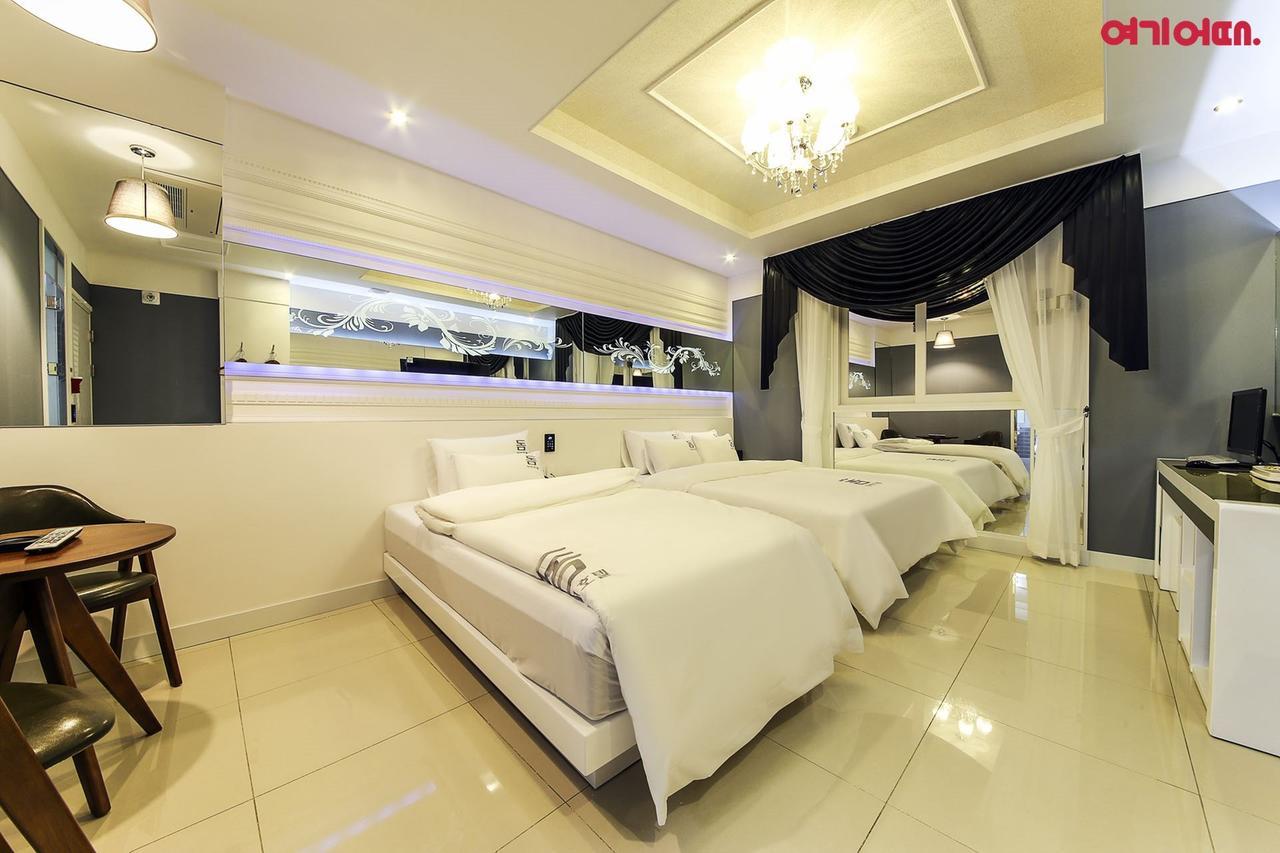 Dome Hotel Gwangju Metropolitan City Exterior photo